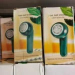 USB Rechargeable Lint Remover - کپڑوں سے بُر اُتارنے والی مشین