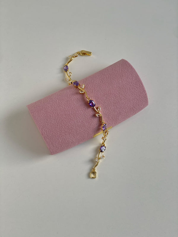 Elegant Tulip Flower Bracelet for Women – Adjustable Floral Charm Bracelet, Stylish Fashion Jewelry Gift for Girls & Ladies