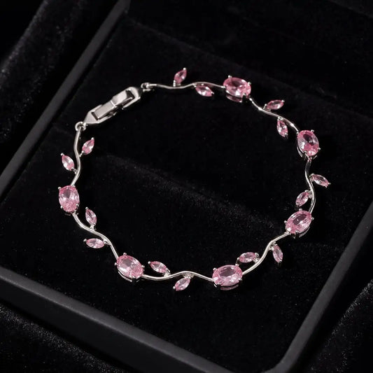 Elegant Tulip Flower Bracelet for Women – Adjustable Floral Charm Bracelet, Stylish Fashion Jewelry Gift for Girls & Ladies